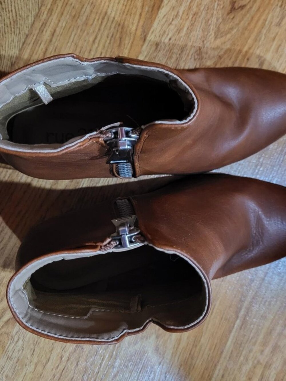 Rue 21 Brown leather ankle boots Size 8